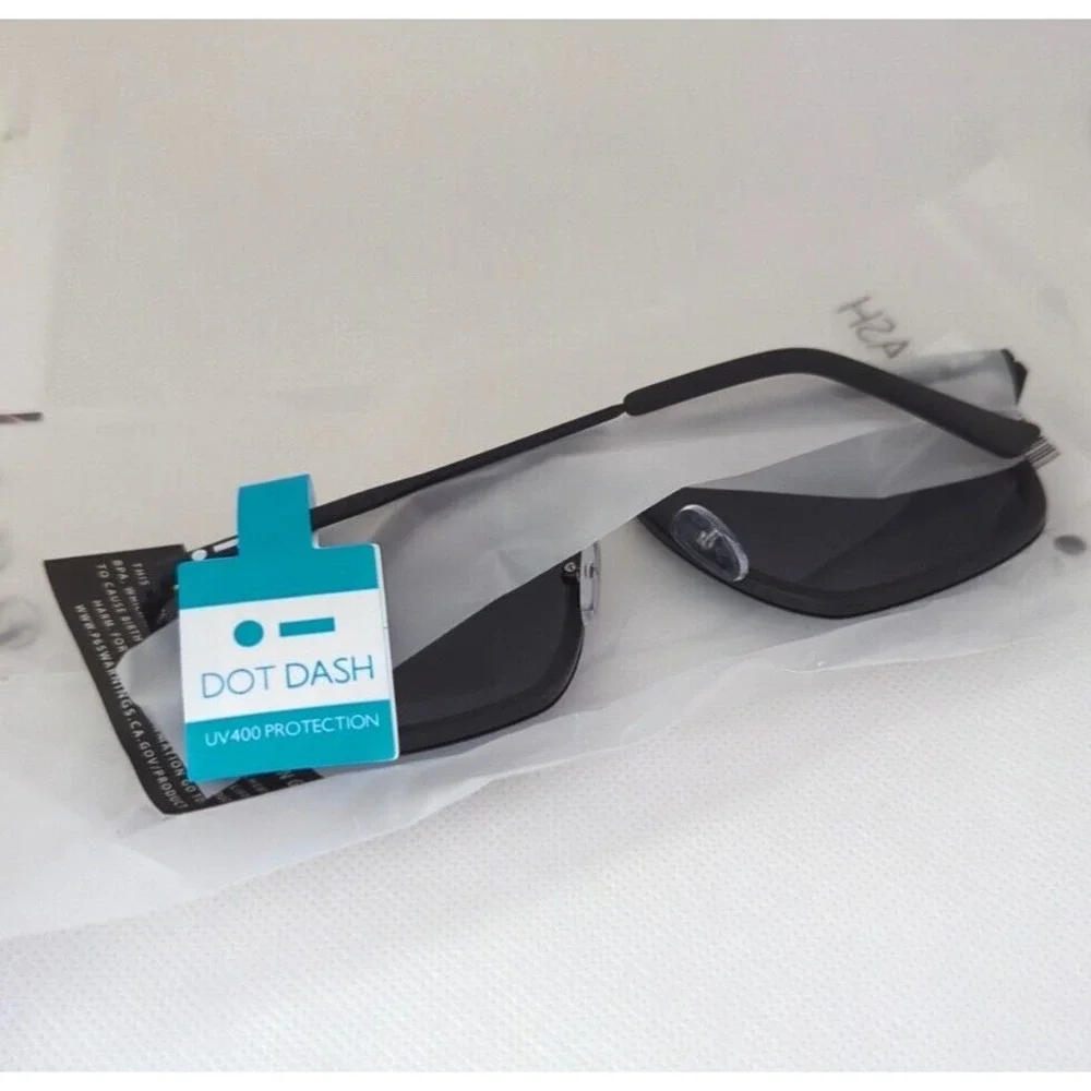 Dot Dash Rave-Up Polarized‎ Unisex Square Aviator Sunglasses - Black/Black